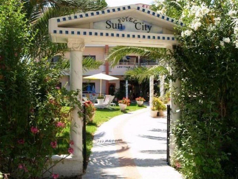 Sun City Kato Daratso Dış mekan fotoğraf