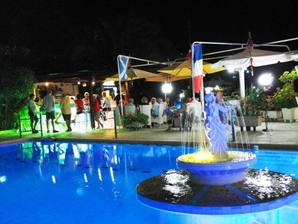 Sun City Kato Daratso Dış mekan fotoğraf
